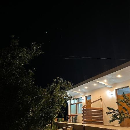Olive Nest Apartment ซารานเดอ ภายนอก รูปภาพ
