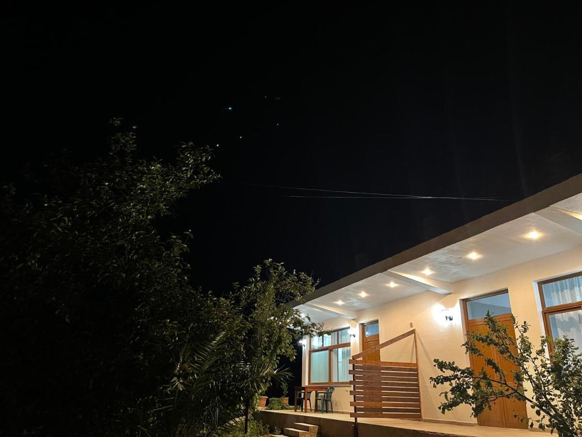Olive Nest Apartment ซารานเดอ ภายนอก รูปภาพ